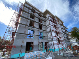 Обява Продава 3-СТАЕН,град Перник, Изток