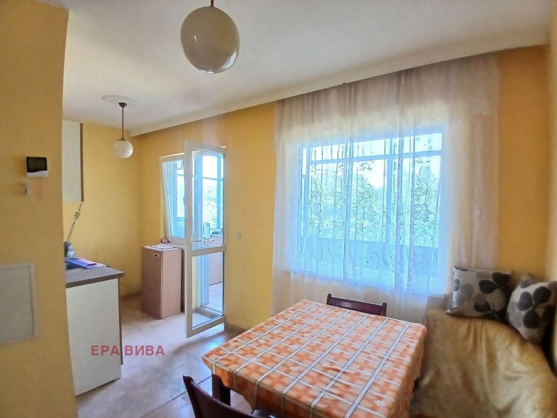 Продава 4-СТАЕН, град Варна, Аспарухово • 185000 € / 361828.55 лв. • 21050755 1 — Holmes.bg Продава 4-СТАЕН, град Варна, Аспарухово • 185000 € / 361828.55 лв. • 21050755 1