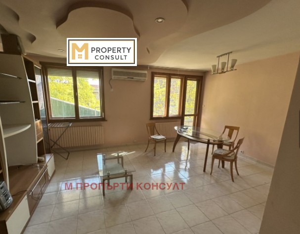 Продава МЕЗОНЕТ, град Плевен, Широк център • 210000 € / 410724.30 лв. • 58314194 1 — Holmes.bg Продава МЕЗОНЕТ, град Плевен, Широк център • 210000 € / 410724.30 лв. • 58314194 1