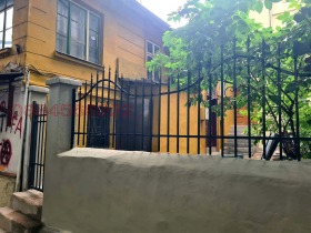 Продава Къща, град София
