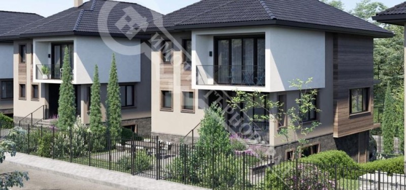 Продава  Къща, град Велико Търново, Център •  395 000 EUR • ID 53697320 — holmes.bg - [1] 
