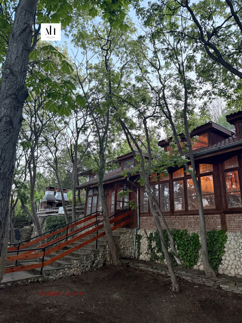 Продава ЗАВЕДЕНИЕ, град Варна, к.к. Чайка • 800000 € / 1564664.00 лв. • 14050228 1 — Holmes.bg Продава ЗАВЕДЕНИЕ, град Варна, к.к. Чайка • 800000 € / 1564664.00 лв. • 14050228 1