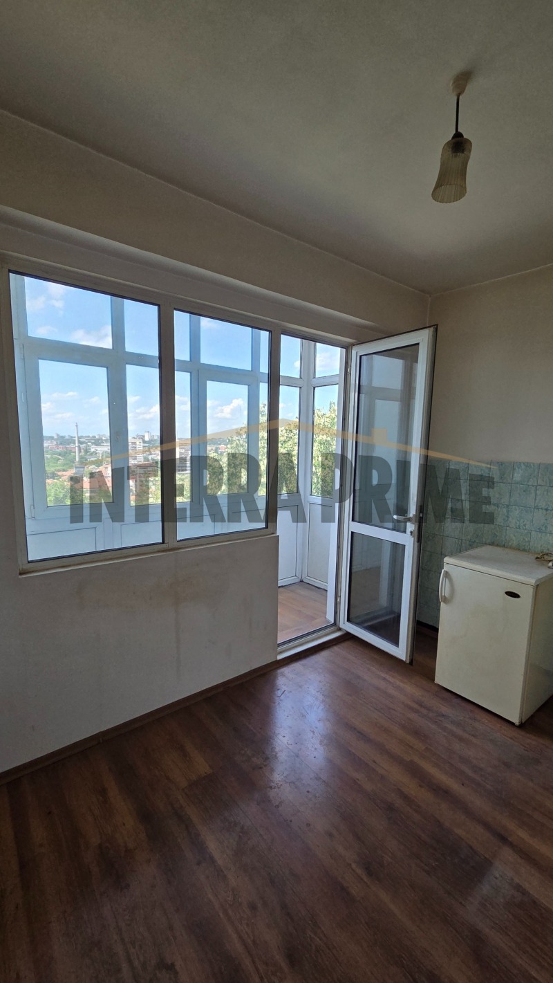 Продава 4-СТАЕН, град Добрич, Център • 87000 € / 170157.21 лв. • 15108792 1 — Holmes.bg Продава 4-СТАЕН, град Добрич, Център • 87000 € / 170157.21 лв. • 15108792 1