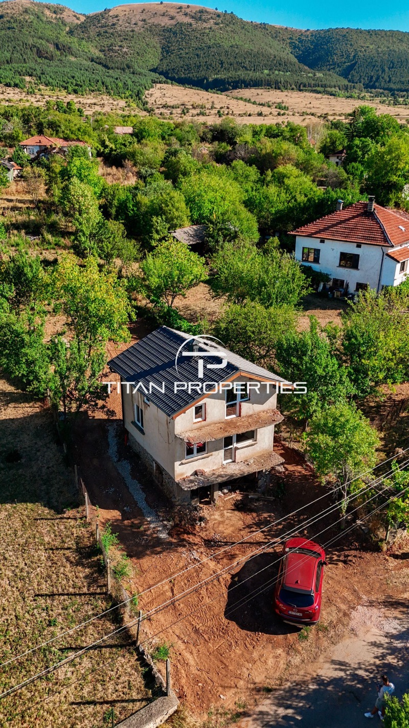 Продава КЪЩА, област София, гр. Годеч • 115000 € • 35540846 1 — Holmes.bg Продава КЪЩА, област София, гр. Годеч • 115000 € • 35540846 1