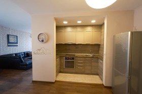 Обява Продава 3-СТАЕН,град Велико Търново, Център