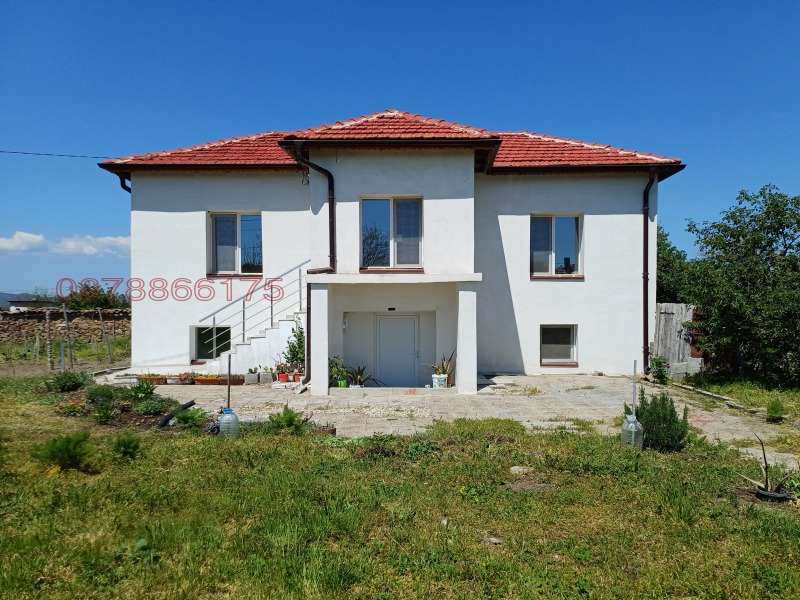 Продава КЪЩА, област Пазарджик, с. Цар Асен • 54000 € • 70733798 1 — Holmes.bg Продава КЪЩА, област Пазарджик, с. Цар Асен • 54000 € • 70733798 1