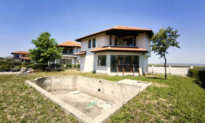 Продава ВИЛА, област Бургас, гр. Ахелой • 127000 € / 248390.41 лв. • 98573096 1 — Holmes.bg Продава ВИЛА, област Бургас, гр. Ахелой • 127000 € / 248390.41 лв. • 98573096 1