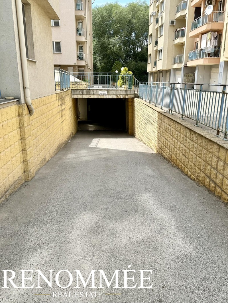 Продава ГАРАЖ, ПАРКОМЯСТО, град София, Манастирски ливади • 29500 € / 57696.99 лв. • 49612762 1 — Holmes.bg Продава ГАРАЖ, ПАРКОМЯСТО, град София, Манастирски ливади • 29500 € / 57696.99 лв. • 49612762 1