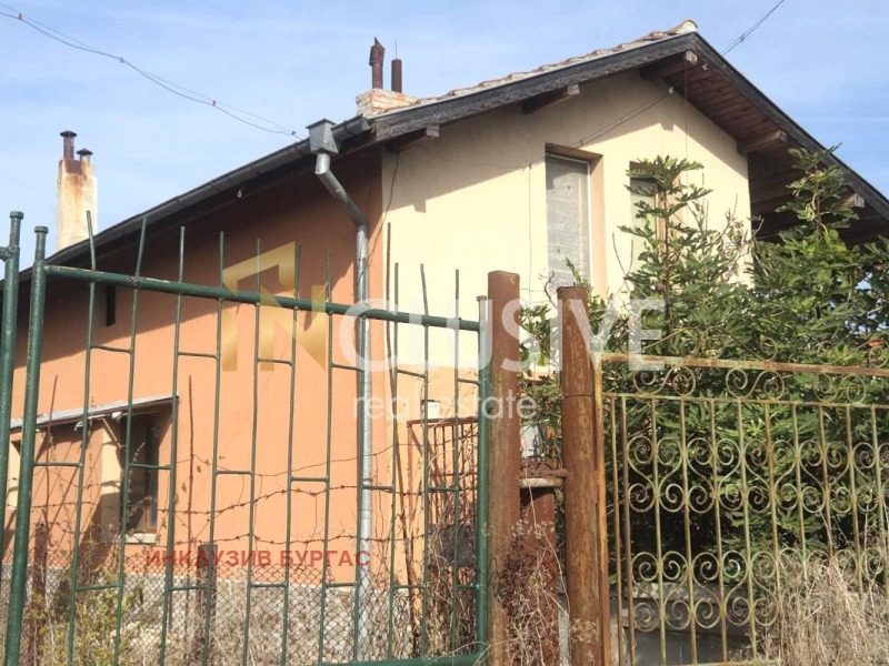 Продава КЪЩА, област Бургас, с. Тръстиково • 98000 € • 78913806 1 — Holmes.bg Продава КЪЩА, област Бургас, с. Тръстиково • 98000 € • 78913806 1