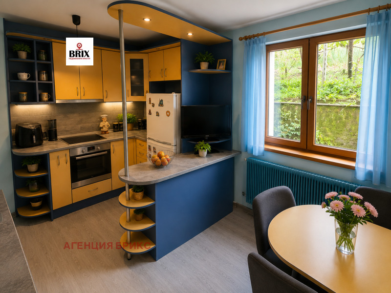 Продава КЪЩА, град Русе, Средна кула • 249900 € • 99569095 1 — Holmes.bg Продава КЪЩА, град Русе, Средна кула • 249900 € • 99569095 1