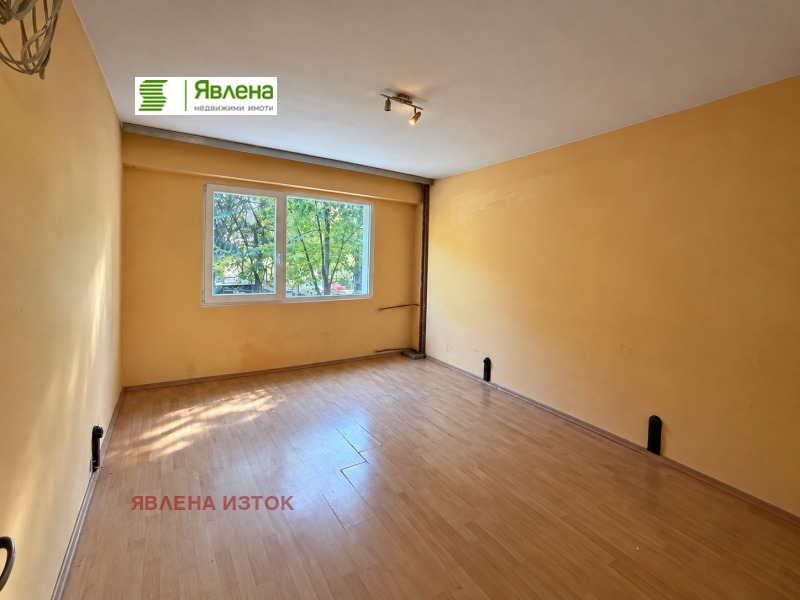 Продава 4-СТАЕН, град София, Банишора • 185000 € • 11309097 1 — Holmes.bg Продава 4-СТАЕН, град София, Банишора • 185000 € • 11309097 1