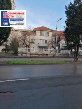 Продажба на къщи в град Сливен - изображение 12 
