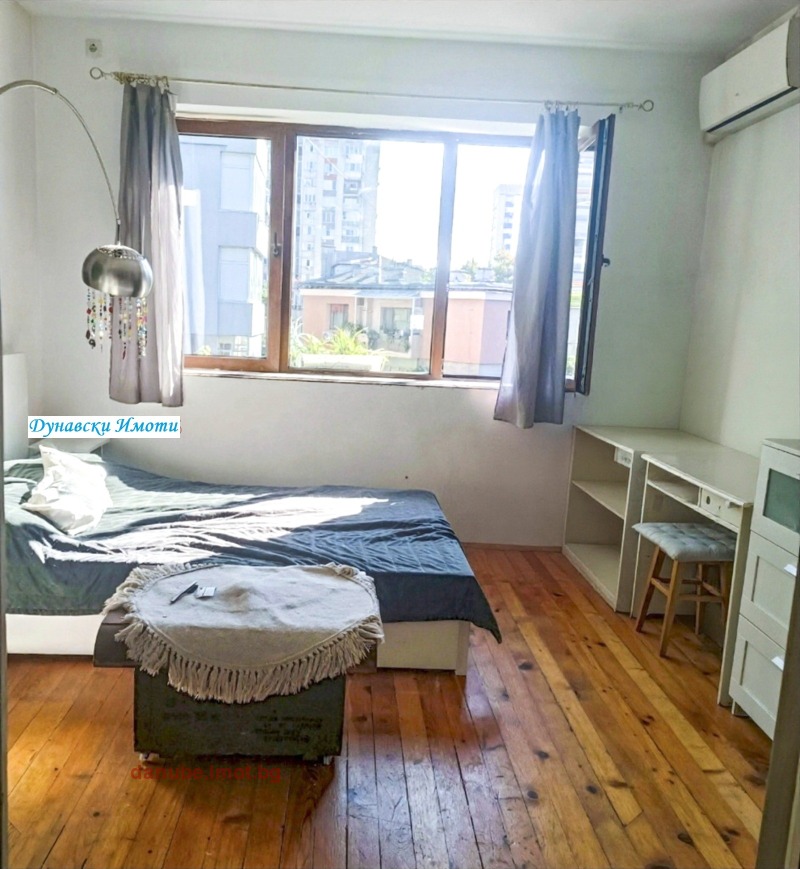 Продава 3-СТАЕН, град Русе, Център • 148000 € • 33210138 1 — Holmes.bg Продава 3-СТАЕН, град Русе, Център • 148000 € • 33210138 1