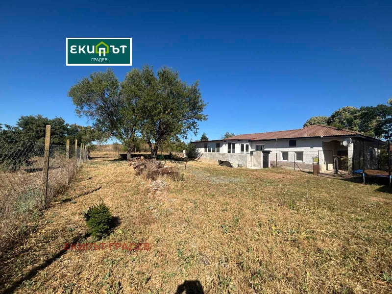Продава КЪЩА, област Добрич, с. Дуранкулак • 74000 € • 53970851 1 — Holmes.bg Продава КЪЩА, област Добрич, с. Дуранкулак • 74000 € • 53970851 1