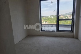 Обява Продава 3-СТАЕН,град Варна, Левски 1