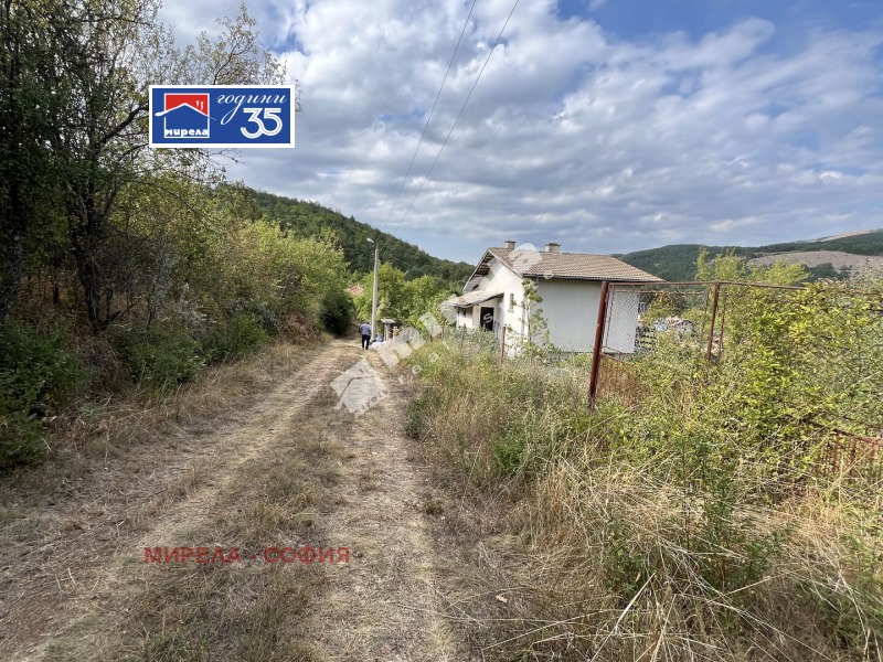 Продава ПАРЦЕЛ, област Перник, с. Пещера • 15000 € • 46893620 1 — Holmes.bg Продава ПАРЦЕЛ, област Перник, с. Пещера • 15000 € • 46893620 1