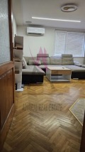 Продава 3-СТАЕН, град Варна, Колхозен пазар • 220000 € / 430282.60 лв. • 94609087 2 — Holmes.bg Продава 3-СТАЕН, град Варна, Колхозен пазар • 220000 € / 430282.60 лв. • 94609087 2