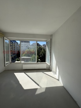 2-СТАЕН, 47 m2 - Holmes.bg 2-СТАЕН, 47 m2
