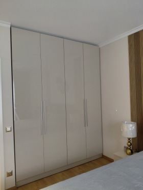 Обява Продава 3-СТАЕН,град София, Красно село