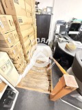 Продава МАГАЗИН, град Пловдив, Център • 233000 € • 94913397 5 — Holmes.bg Продава МАГАЗИН, град Пловдив, Център • 233000 € • 94913397 5