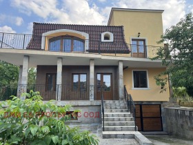 Продажба на къщи в град София - изображение 14 
