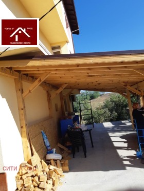 Обява Продава КЪЩА,с. Ноевци, област Перник