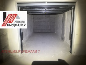 Обява Продава ГАРАЖ,град Кърджали, Възрожденци