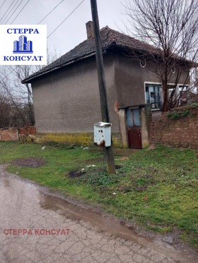 Обява Продава КЪЩА,с. Крива бара, област Враца