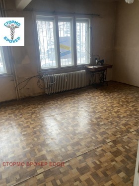 Обява Продава 2-СТАЕН,град София, Център