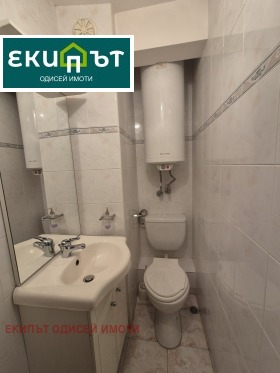 Обява Продава 4-СТАЕН,град Варна, Трошево