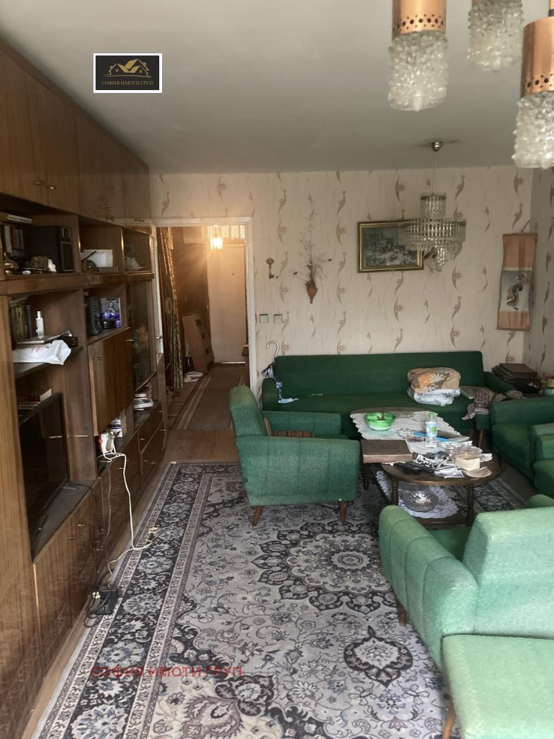 Продава 3-СТАЕН, град София, Лагера • 298000 € / 582837.34 лв. • 21257588 1 — Holmes.bg Продава 3-СТАЕН, град София, Лагера • 298000 € / 582837.34 лв. • 21257588 1