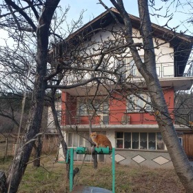 Продажба на имоти в с. Мало Малово, област София - изображение 1 