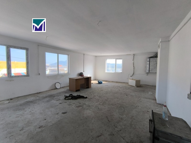 Продава ОФИС, град Враца, Складова база • 255000 € / 498736.65 лв. • 26496679 1 — Holmes.bg Продава ОФИС, град Враца, Складова база • 255000 € / 498736.65 лв. • 26496679 1