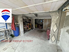 Продажба на гаражи в област Русе - изображение 1 
