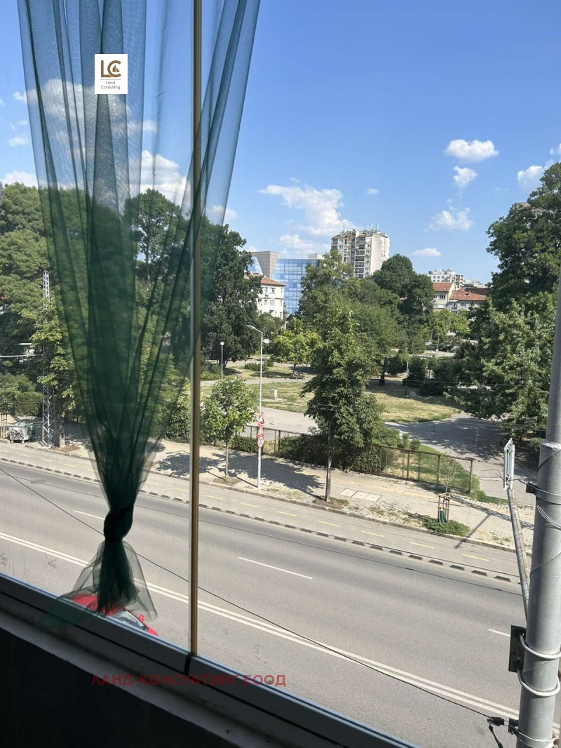 Продава 3-СТАЕН, град София, Център • 410000 € • 58065997 1 — Holmes.bg Продава 3-СТАЕН, град София, Център • 410000 € • 58065997 1