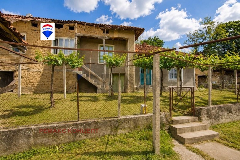 Продава КЪЩА, област Шумен, с. Риш • 15000 € / 29337.45 лв. • 47106562 1 — Holmes.bg Продава КЪЩА, област Шумен, с. Риш • 15000 € / 29337.45 лв. • 47106562 1