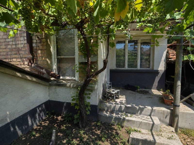 Продава КЪЩА, област Сливен, гр. Нова Загора • 124000 € • 36227164 1 — Holmes.bg Продава КЪЩА, област Сливен, гр. Нова Загора • 124000 € • 36227164 1