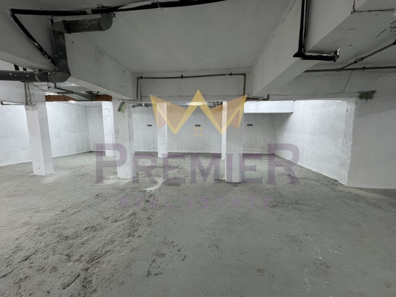 Продава ГАРАЖ, ПАРКОМЯСТО, град Варна, Погреби • 25990 € / 50832.02 лв. • 63454829 1 — Holmes.bg Продава ГАРАЖ, ПАРКОМЯСТО, град Варна, Погреби • 25990 € / 50832.02 лв. • 63454829 1