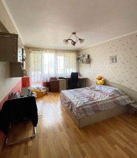 3-СТАЕН, 145 m2 - Holmes.bg 3-СТАЕН, 145 m2