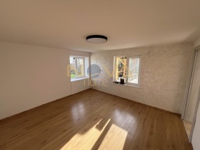 ЕТАЖ ОТ КЪЩА, 61 m2 - Holmes.bg ЕТАЖ ОТ КЪЩА, 61 m2