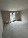 Продава КЪЩА, област София, с. Лесново • 335297 € • 76495271 8 — Holmes.bg Продава КЪЩА, област София, с. Лесново • 335297 € • 76495271 8