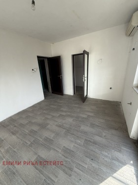 Обява Продава КЪЩА,град София, Требич