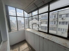 Обява Продава 2-СТАЕН,град Варна, Владислав Варненчик 2