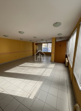 Обява Продава МАГАЗИН,град София, Овча купел>