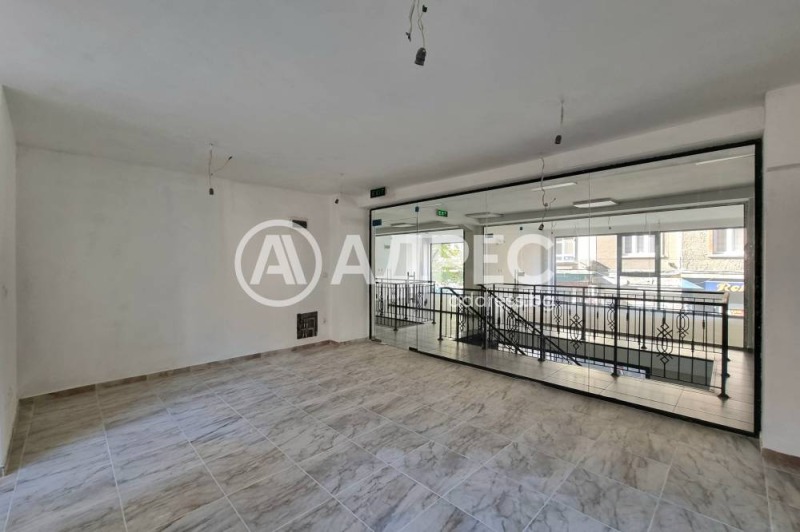 Продава МАГАЗИН, град София, Център • 184000 € / 359872.72 лв. • 74569318 1 — Holmes.bg Продава МАГАЗИН, град София, Център • 184000 € / 359872.72 лв. • 74569318 1