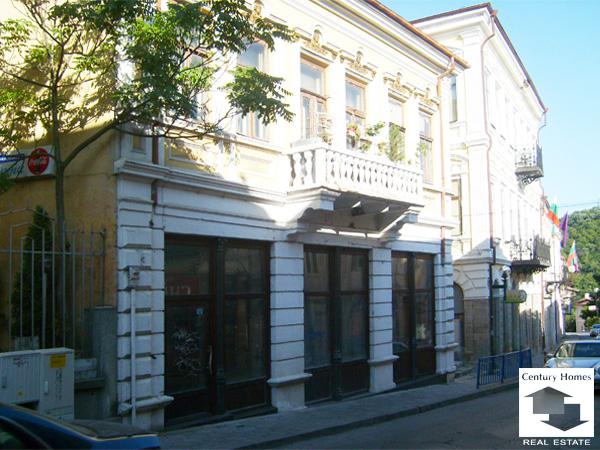 Продава  Магазин град Велико Търново , Стара част , 115 кв.м | 14475033