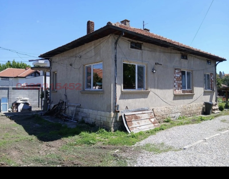 Продава КЪЩА, област Плевен, гр. Левски • 70000 € / 136908.10 лв. • 27087247 1 — Holmes.bg Продава КЪЩА, област Плевен, гр. Левски • 70000 € / 136908.10 лв. • 27087247 1