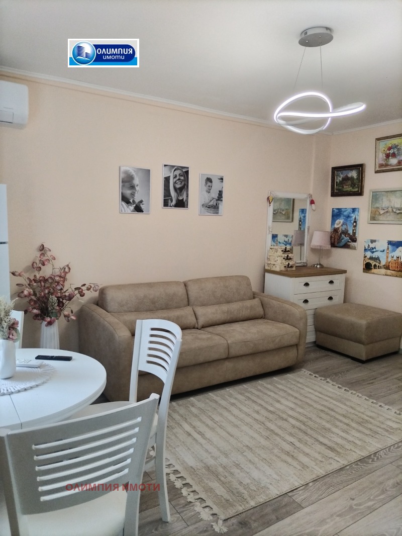 Продава 2-СТАЕН, град Русе, Здравец • 98000 € / 191671.34 лв. • 26100685 1 — Holmes.bg Продава 2-СТАЕН, град Русе, Здравец • 98000 € / 191671.34 лв. • 26100685 1
