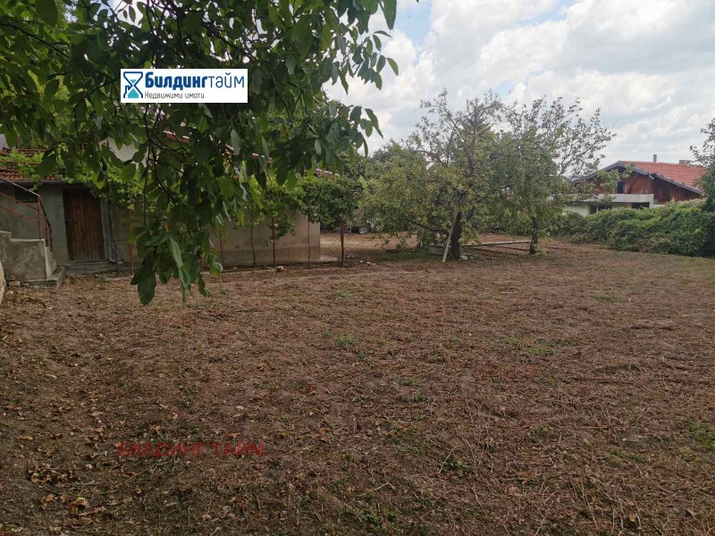 Продава ВИЛА, град Шумен, Дивдядово • 110000 € / 215141.30 лв. • 34654759 1 — Holmes.bg Продава ВИЛА, град Шумен, Дивдядово • 110000 € / 215141.30 лв. • 34654759 1