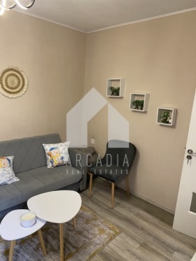 Обява Продава 2-СТАЕН,град Пловдив, Център